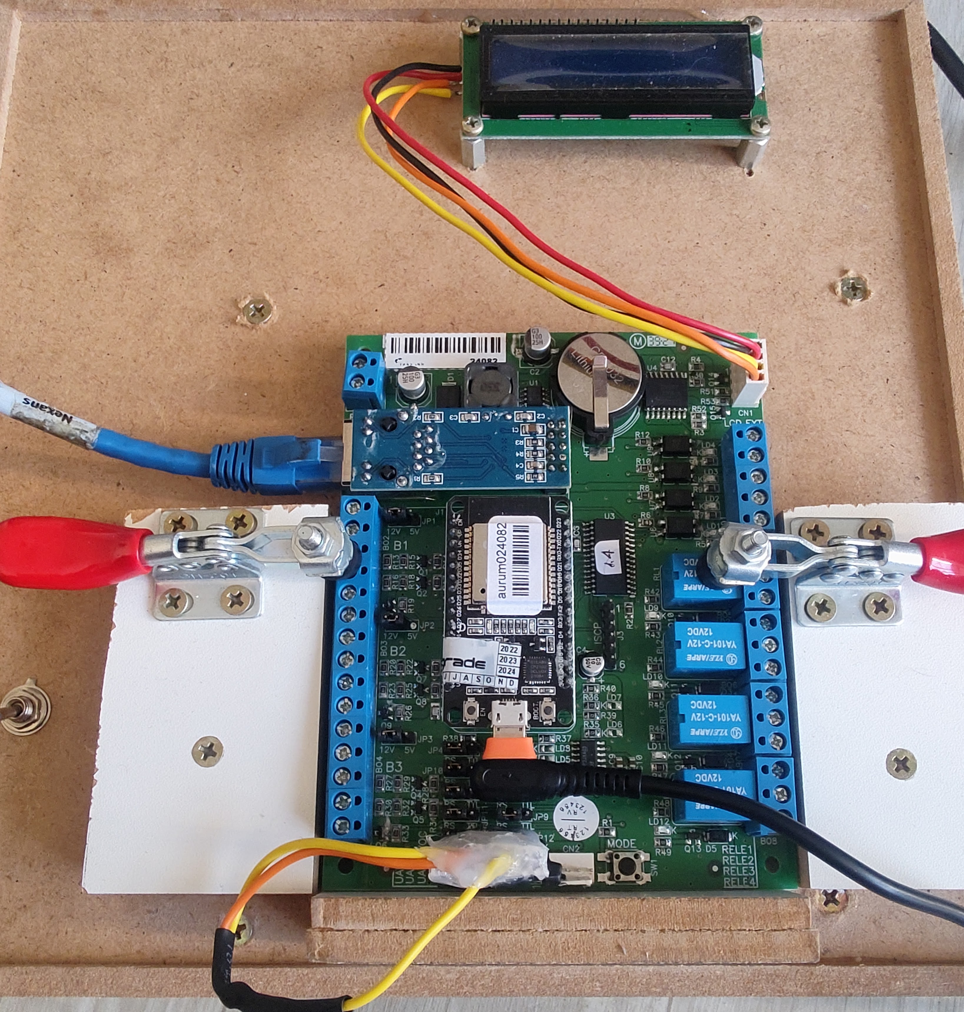 Conector de loopback instalado nas Uarts da PCI