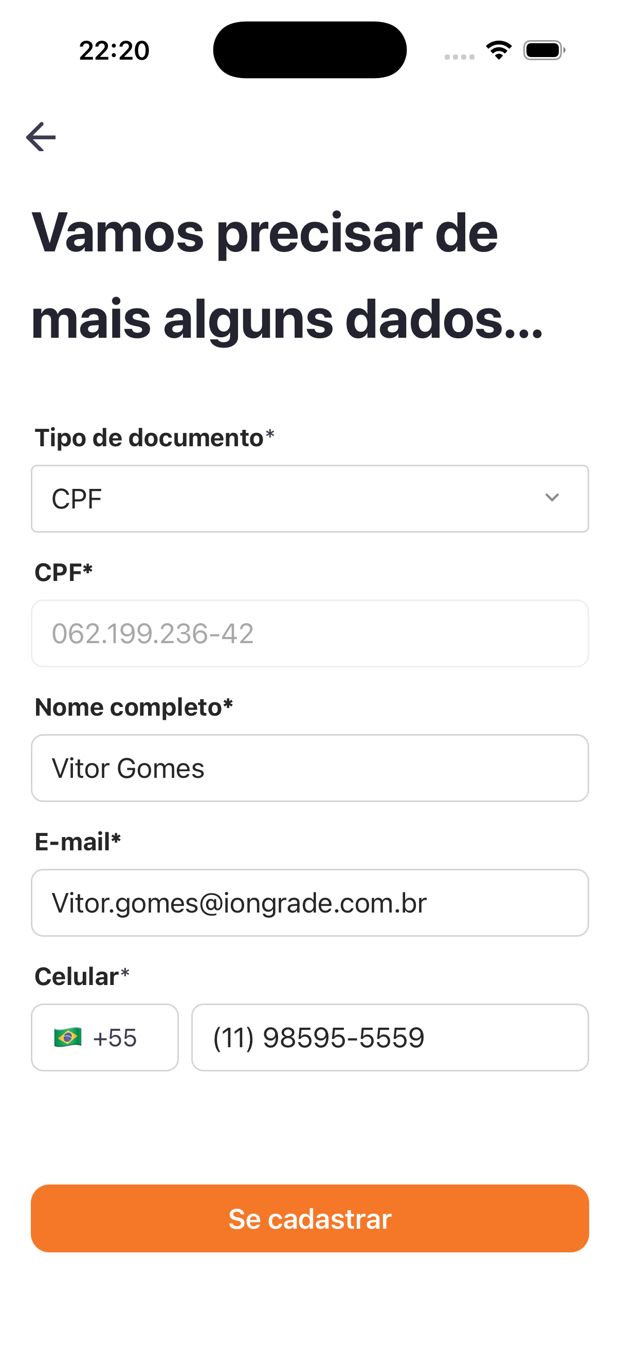 Complemento dos dados pessoais: nome, e-mail e celular.