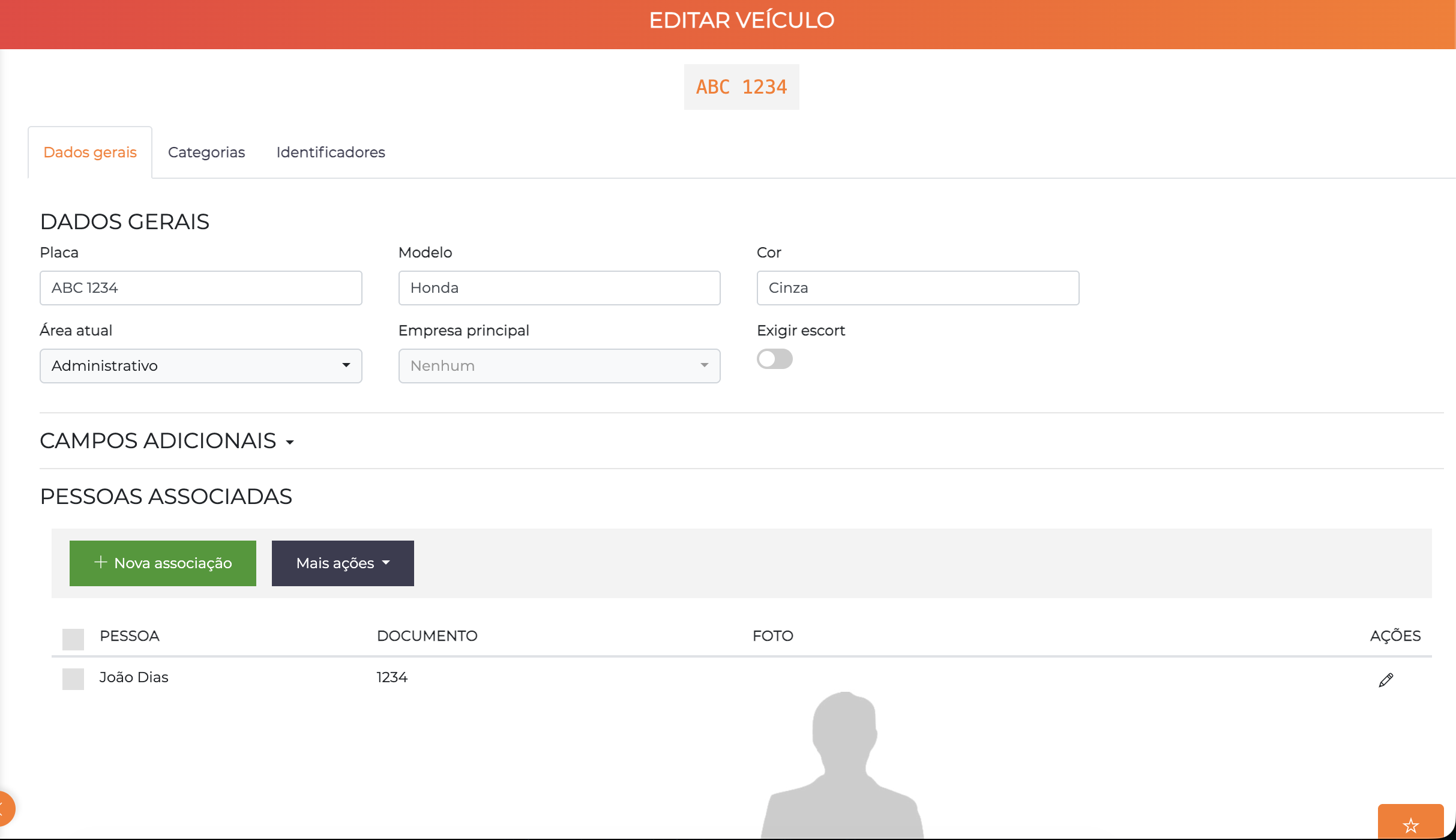 Tela de edição de veículo - aba Dados Gerais
